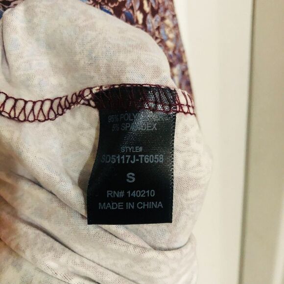 Love Cameron LA Floral Print Long Sleeve Stretch Mini Dress Brown &‎ Ivory Small - Picture 4 of 6